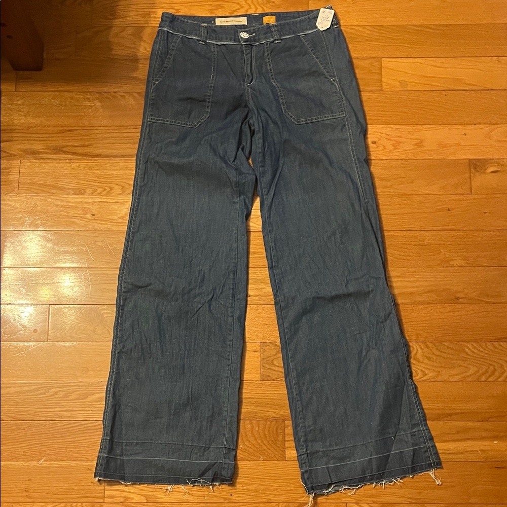 Women’s Anthropologie Pilcro light cotton trousers, pants, slub material size 6